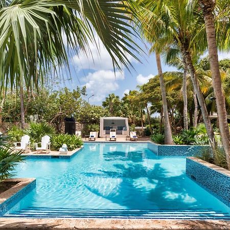Floris Suite Hotel - Spa & Beach Club - Adults Only Piscadera Bay Exterior foto
