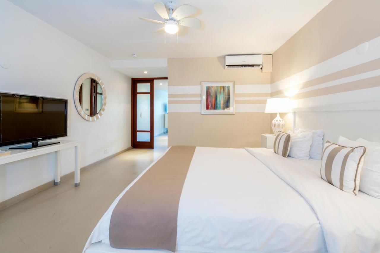 Floris Suite Hotel - Spa & Beach Club - Adults Only Piscadera Bay Exterior foto