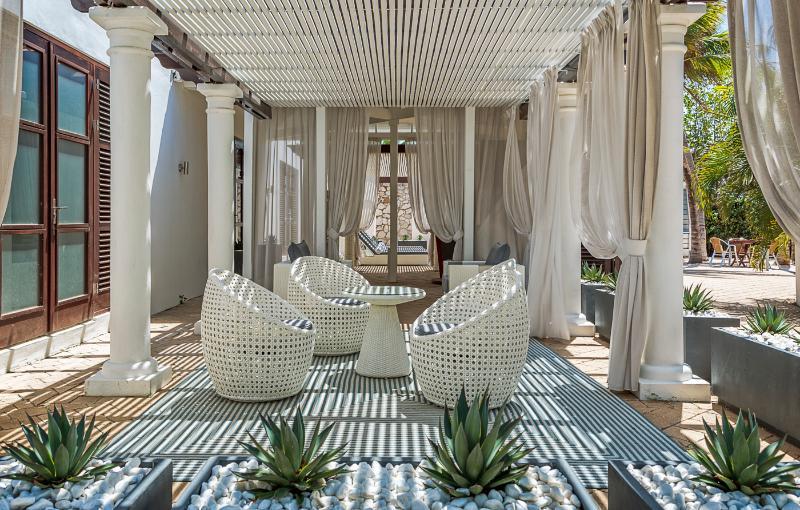 Floris Suite Hotel - Spa & Beach Club - Adults Only Piscadera Bay Exterior foto